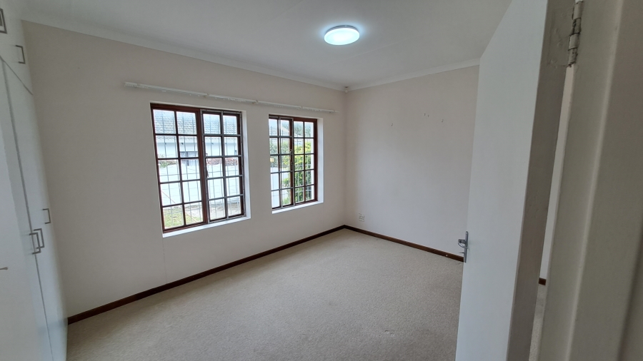 To Let 3 Bedroom Property for Rent in Miramar Eastern Cape